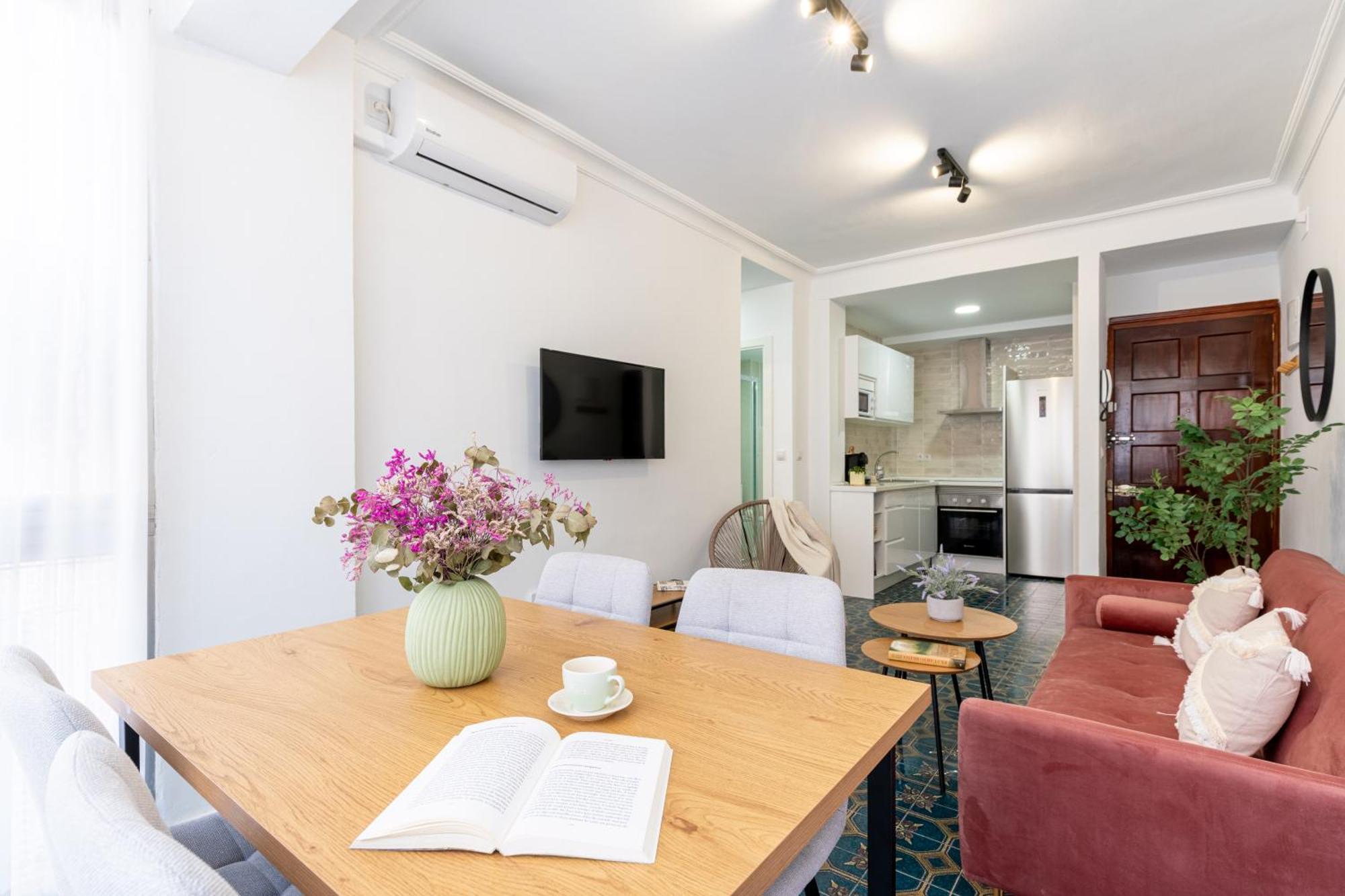 Piso Elegante Y Nuevo De 3 Y 2 Banos Appartement