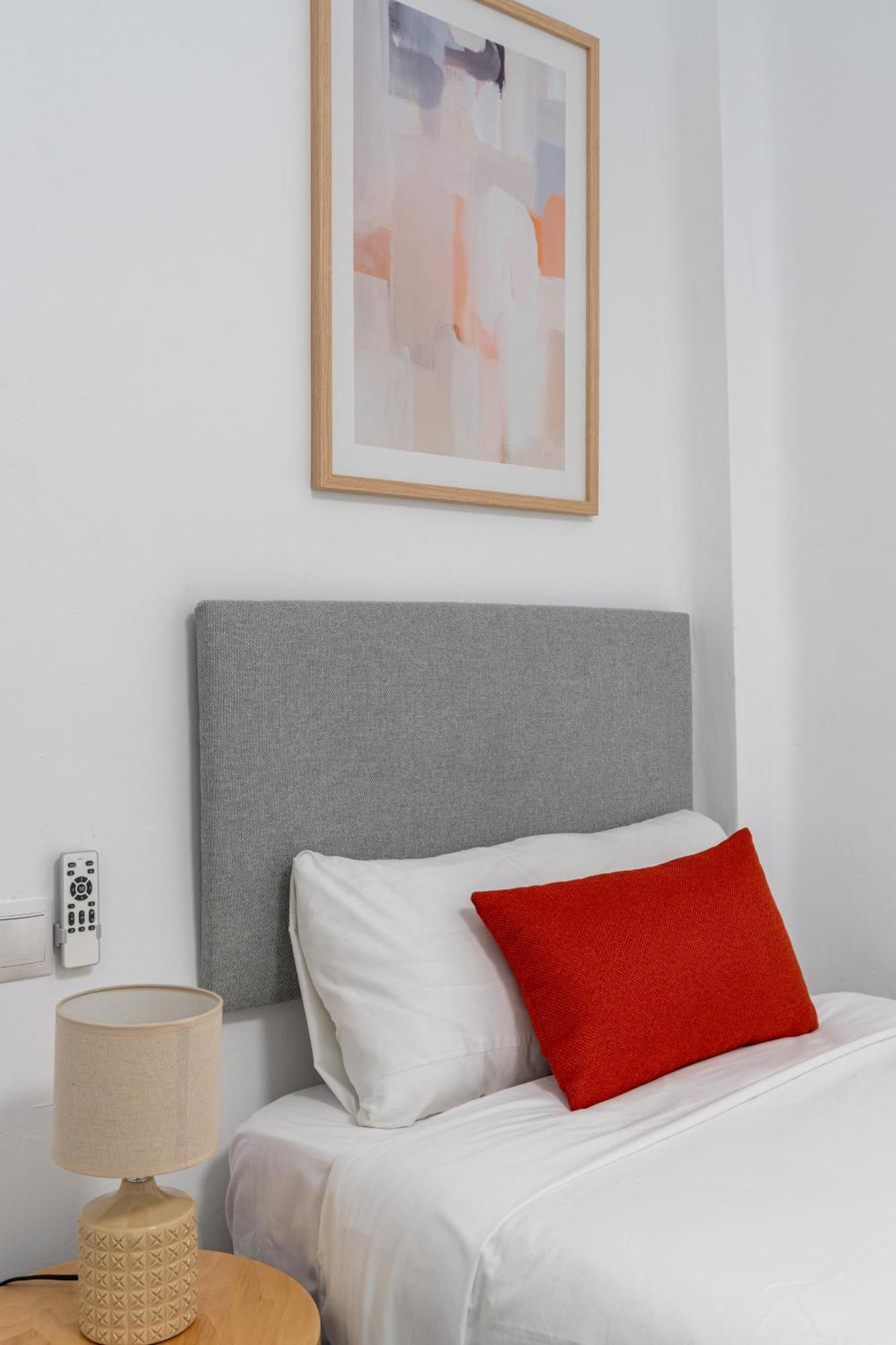 Piso Elegante Y Nuevo De 3 Y 2 Banos Appartement