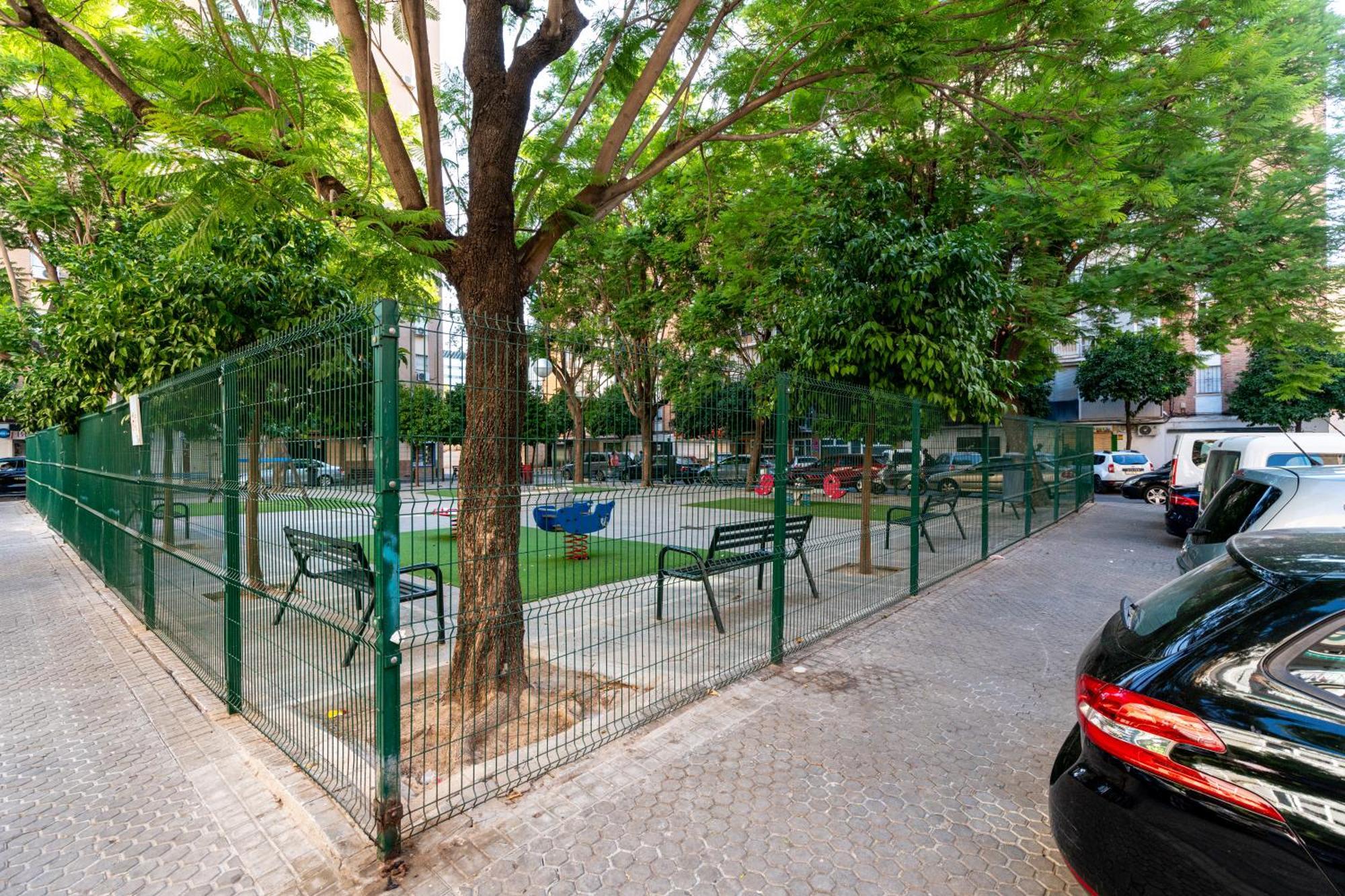 Piso Elegante Y Nuevo De 3 Y 2 Banos Appartement *