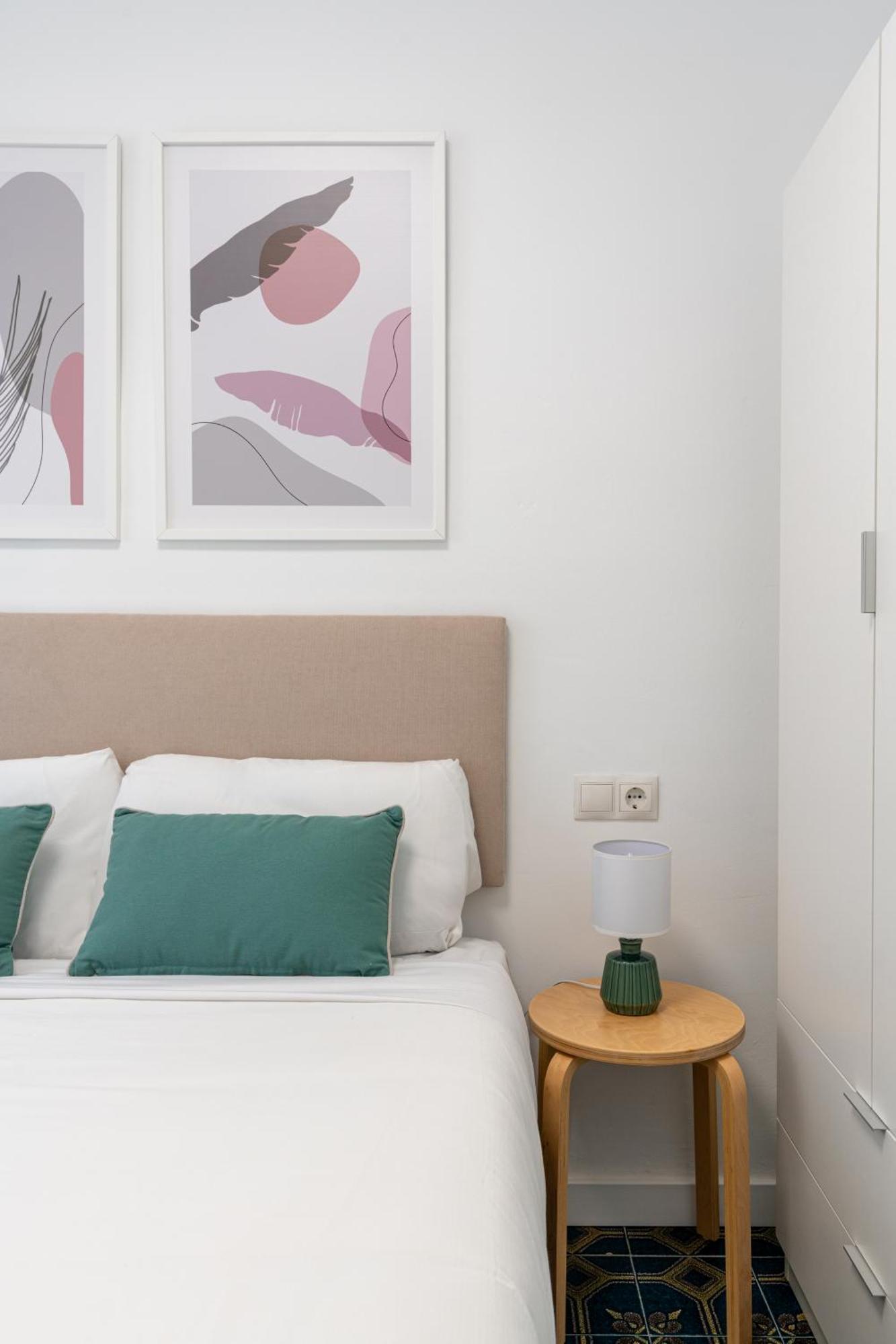 Piso Elegante Y Nuevo De 3 Y 2 Banos Appartement *